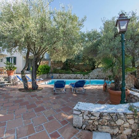 Agios Nikitas Villas Exterior foto